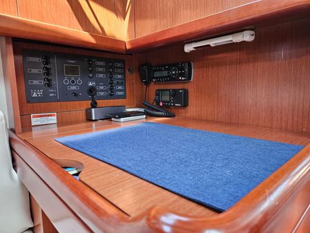 Beneteau OCEANIS-37 image