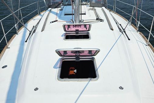 Beneteau OCEANIS-37 image