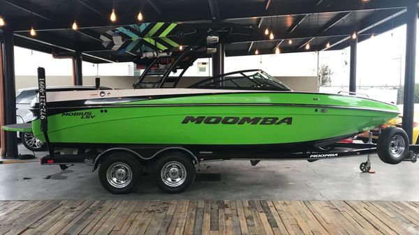 Moomba Mobius LSV