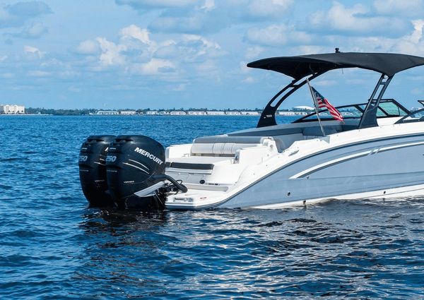 Sea Ray 290 SDX OUTBOARD image