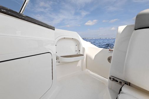 Sea Ray 290 SDX OUTBOARD image