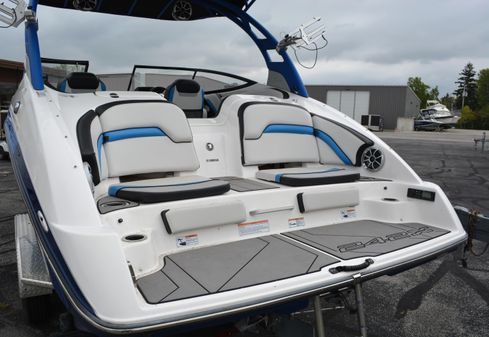 Yamaha-boats 242X image