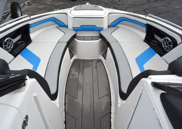 Yamaha-boats 242X image