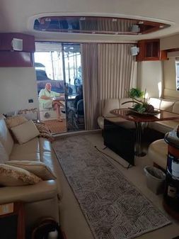 Carver 570-VOYAGER-PILOTHOUSE image