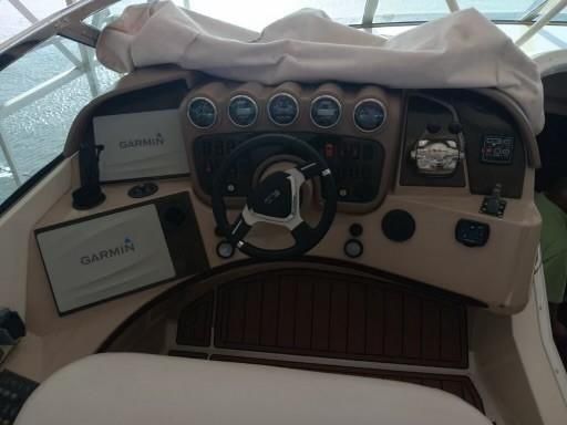 Carver 570-VOYAGER-PILOTHOUSE image