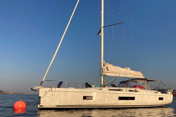 Beneteau Oceanis 51.1 - main image