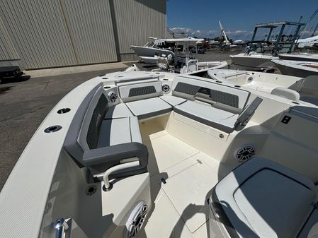 Cobia 265-CENTER-CONSOLE image