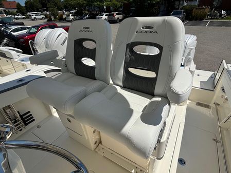 Cobia 265-CENTER-CONSOLE image