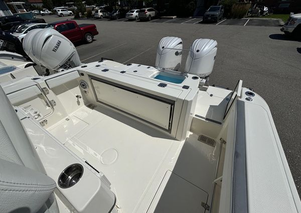 Cobia 265-CENTER-CONSOLE image