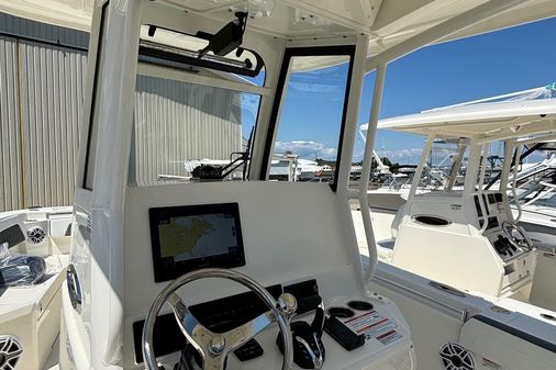 Cobia 265-CENTER-CONSOLE image