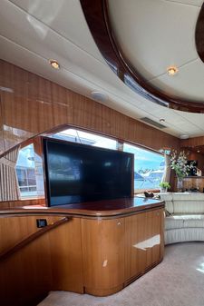 Horizon Flybridge Motor Yacht image