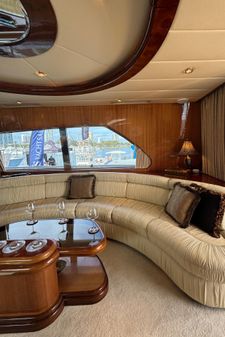 Horizon Flybridge Motor Yacht image