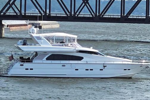 Horizon Flybridge Motor Yacht image