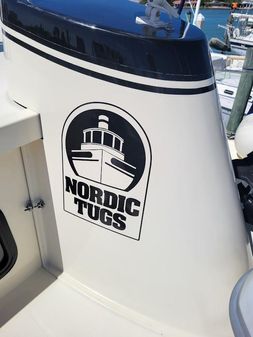 Nordic Tug 42 Pilothouse image