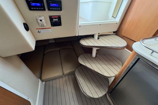 Wellcraft 340 Coastal image