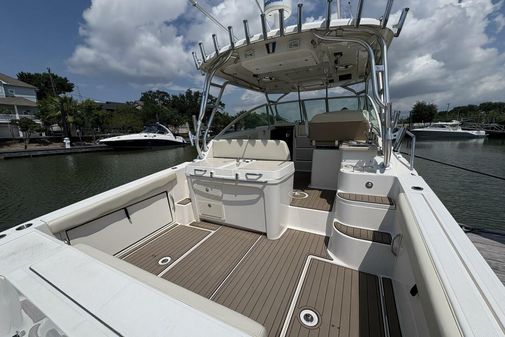 Wellcraft 340 Coastal image