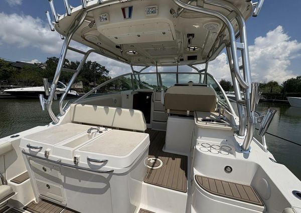 Wellcraft 340 Coastal image