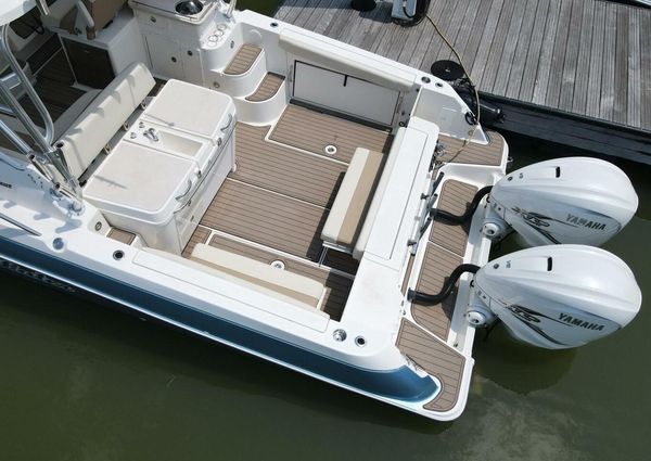 Wellcraft 340 Coastal image