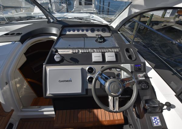 Fairline TARGA-47-GT image