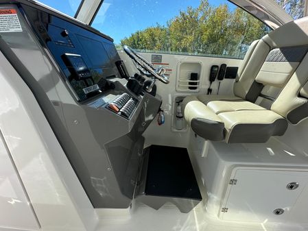 Pursuit DC 295 Dual Console image