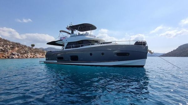 Azimut Magellano 53 