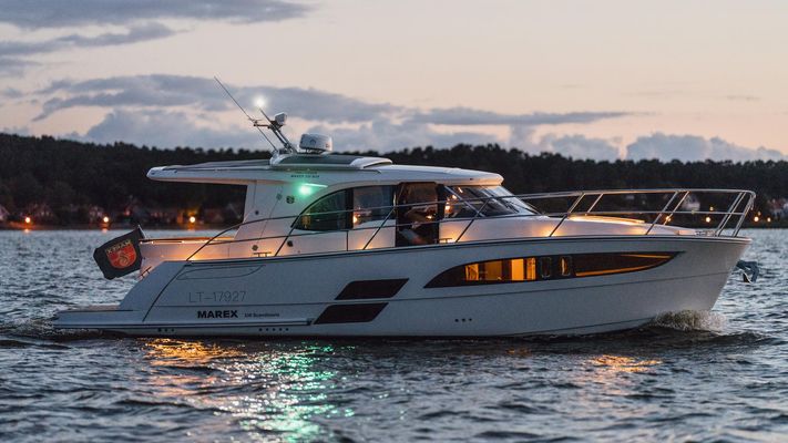 Marex 330 Scandinavia - main image
