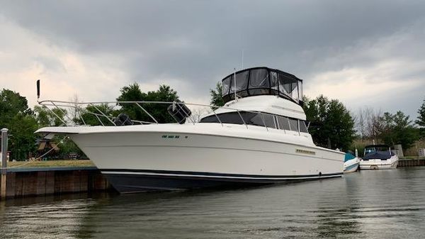 Silverton 41 Convertible 