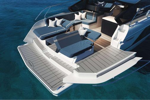 Fairline TARGA-40 image