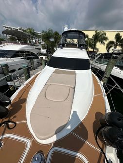 Sea Ray 44 Sedan Bridge image