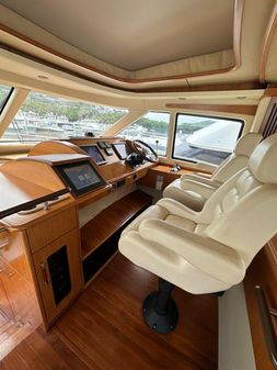 Tiara-yachts 5800-SOVRAN image