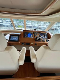 Tiara-yachts 5800-SOVRAN image