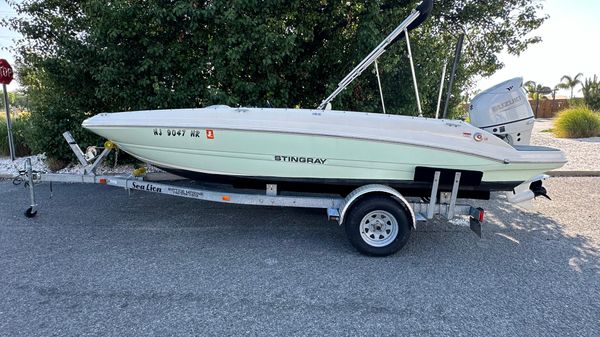 Stingray 182 SC