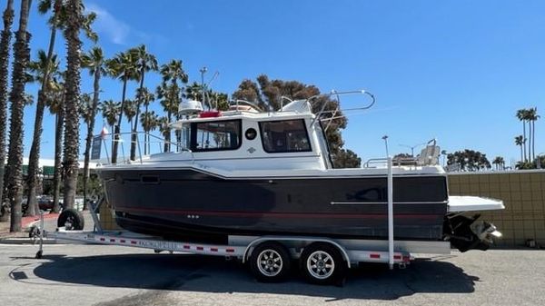Ranger Tugs R-23 