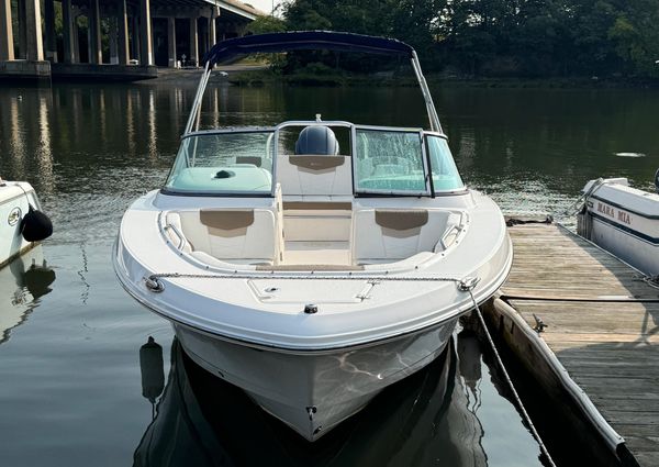 Robalo R207-DUAL-CONSOLE image