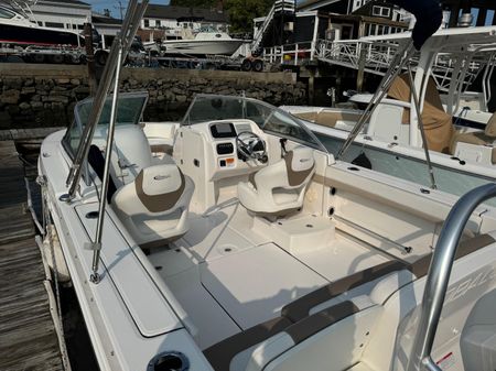 Robalo R207-DUAL-CONSOLE image