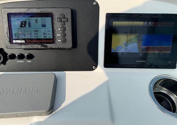 Robalo R207-DUAL-CONSOLE image