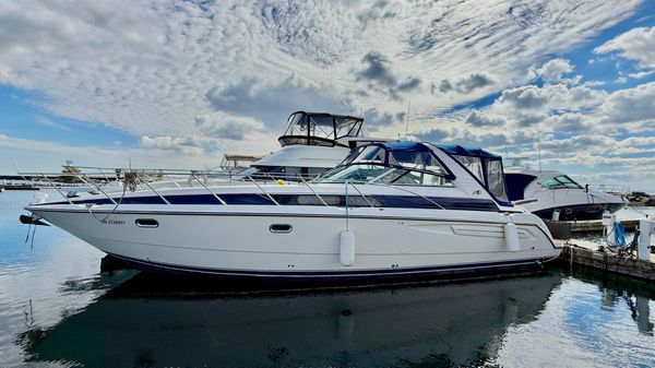 Bayliner 4085 Avanti 