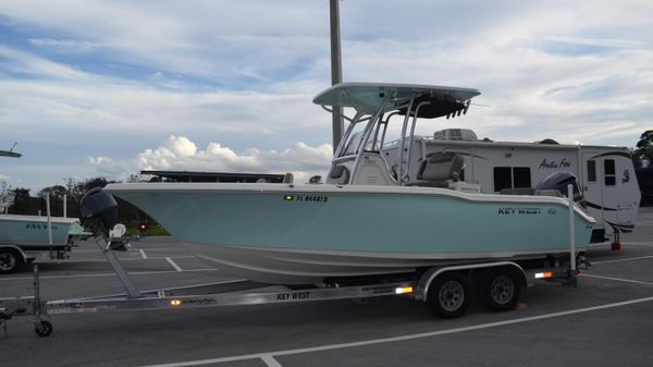 Key West 239 FS