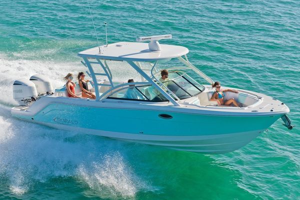 Robalo R317 Dual Console - main image