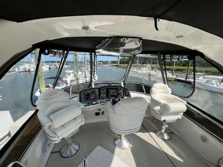 Sea Ray 440 Sedan Bridge image