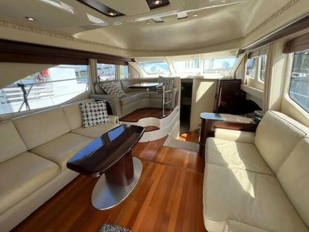 Sea Ray 440 Sedan Bridge image