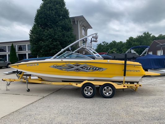 Mastercraft XStar - main image
