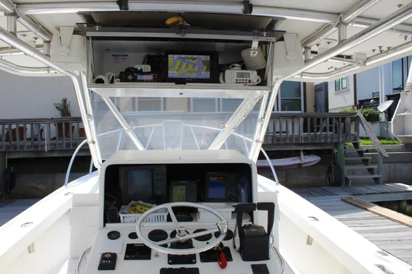 Mirage 34 Walk Around image