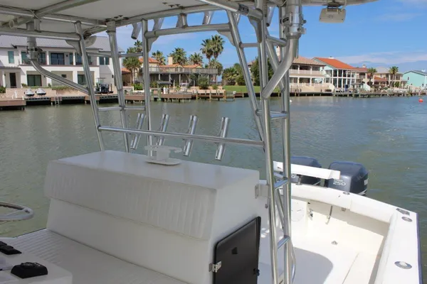 Mirage 34 Walk Around image