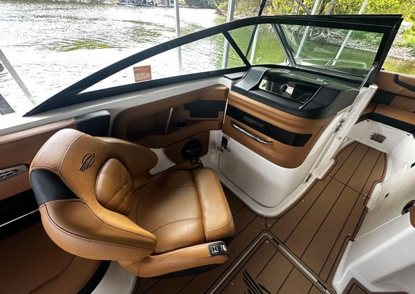 Chaparral 26-SURF image