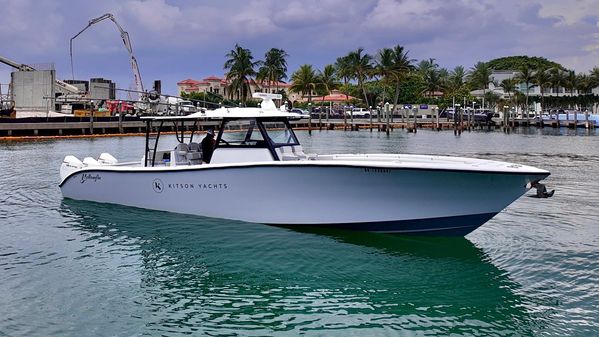 Yellowfin 42 Offshore image