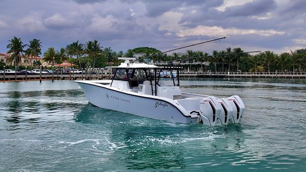 Yellowfin 42 Offshore image