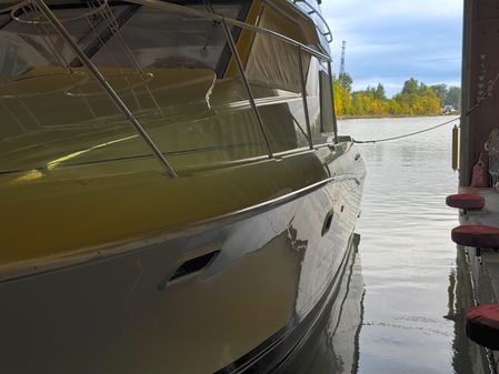 Bayliner 3488 Avanti image