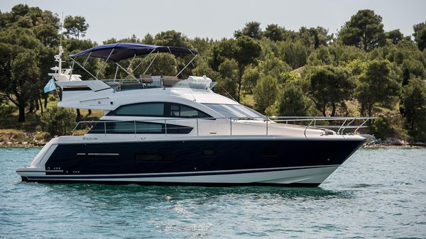 Fairline Squadron 42 