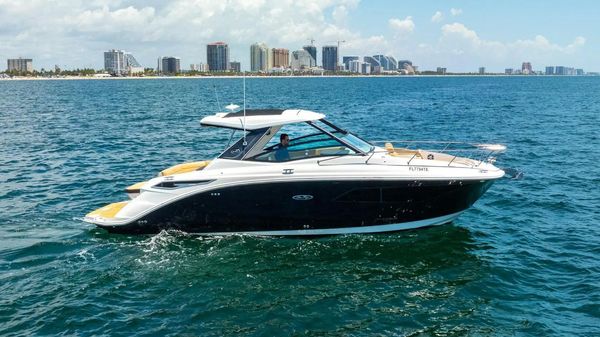 Sea Ray Sundancer 320 